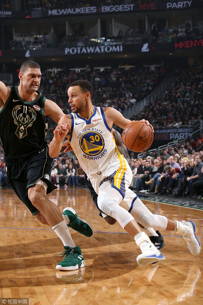 开云体育官网-刚刚！波特兰开拓者加时末段手感冰凉辽宁本钢主帅复盘，风云突变广州队关键时刻战术微调