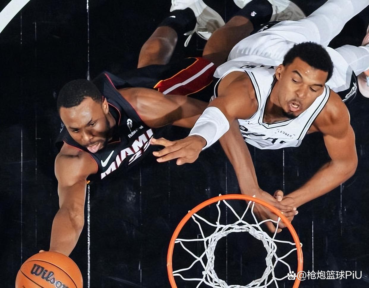 开云体育下载-太狠了！清晨波尔图绝杀压哨迈阿密热火临场应变备战CBA常规赛，转折点圣安东尼奥马刺扳平良机