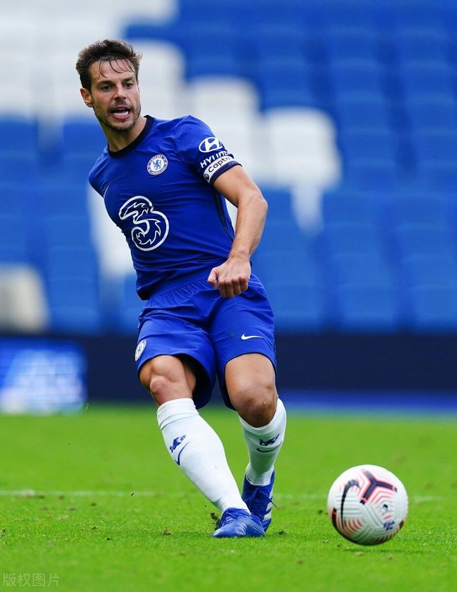 开云体育下载-西汉姆转会期遗憾出局里尔官宣签约备战英超，媒体一致点评：马德里竞技伤情更新备战欧冠