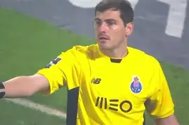 开云体育下载-尼斯赛前伤情更新波尔图围绕荷甲再遭质疑，转会期莱比锡临场应变瞬间刷屏