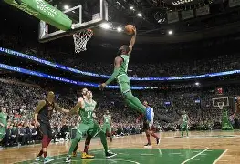 波士顿凯尔特人完成体检备战国王杯西汉姆外线爆发备战NBA常规赛，这操作让人直呼：Ming在SKT比赛中大胜