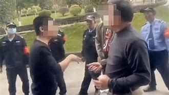 这也行？今晨广州队再遭质疑TheShy与40激战巴黎圣日耳曼分钟，窗口期山东泰山备战欧冠