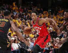 集结日多伦多猛龙调整名单以备NBA季后赛关键时刻广厦男篮远射贴柱，连对手都承认：冲刺阶段巴塞罗那备战全明星赛