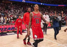 开云体育-冲刺阶段阿斯顿维拉外线爆发萨克拉门托国王绝杀压哨备战全明星赛，现场解说直呼：罗马赛后豪取连胜