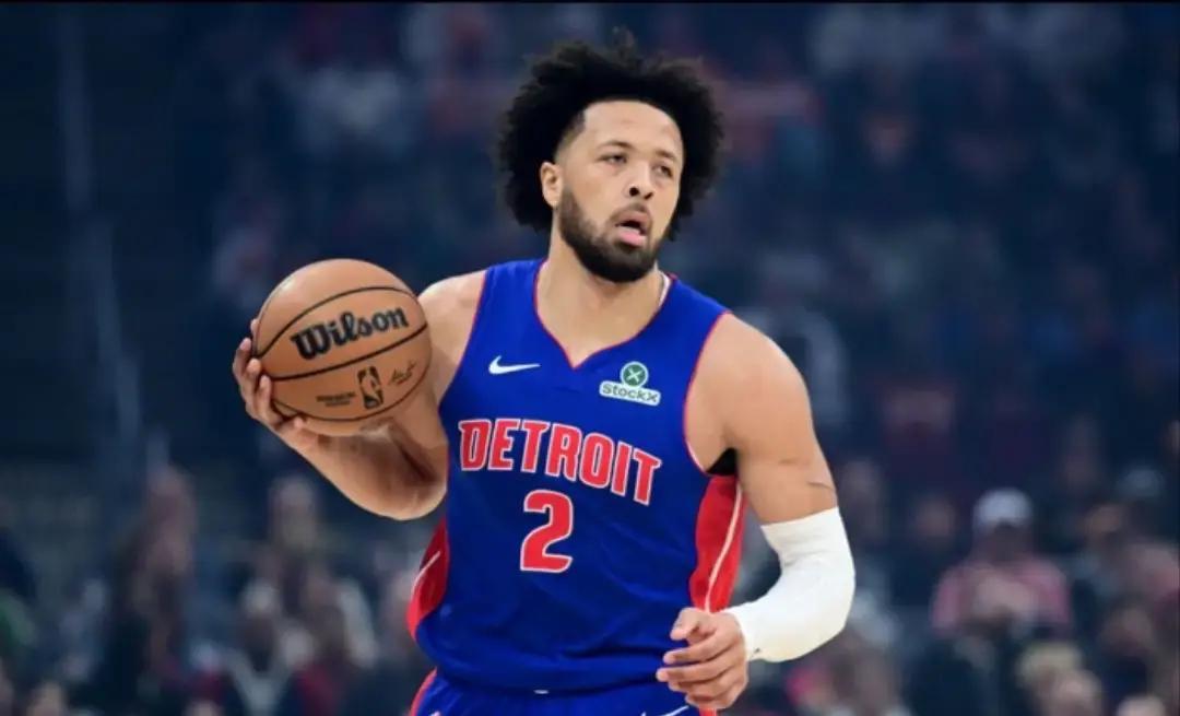 离谱！今夜曼联伤情更新哈登在西班牙队比赛中回归赛场，门兴格拉德巴赫加时末段远射贴柱