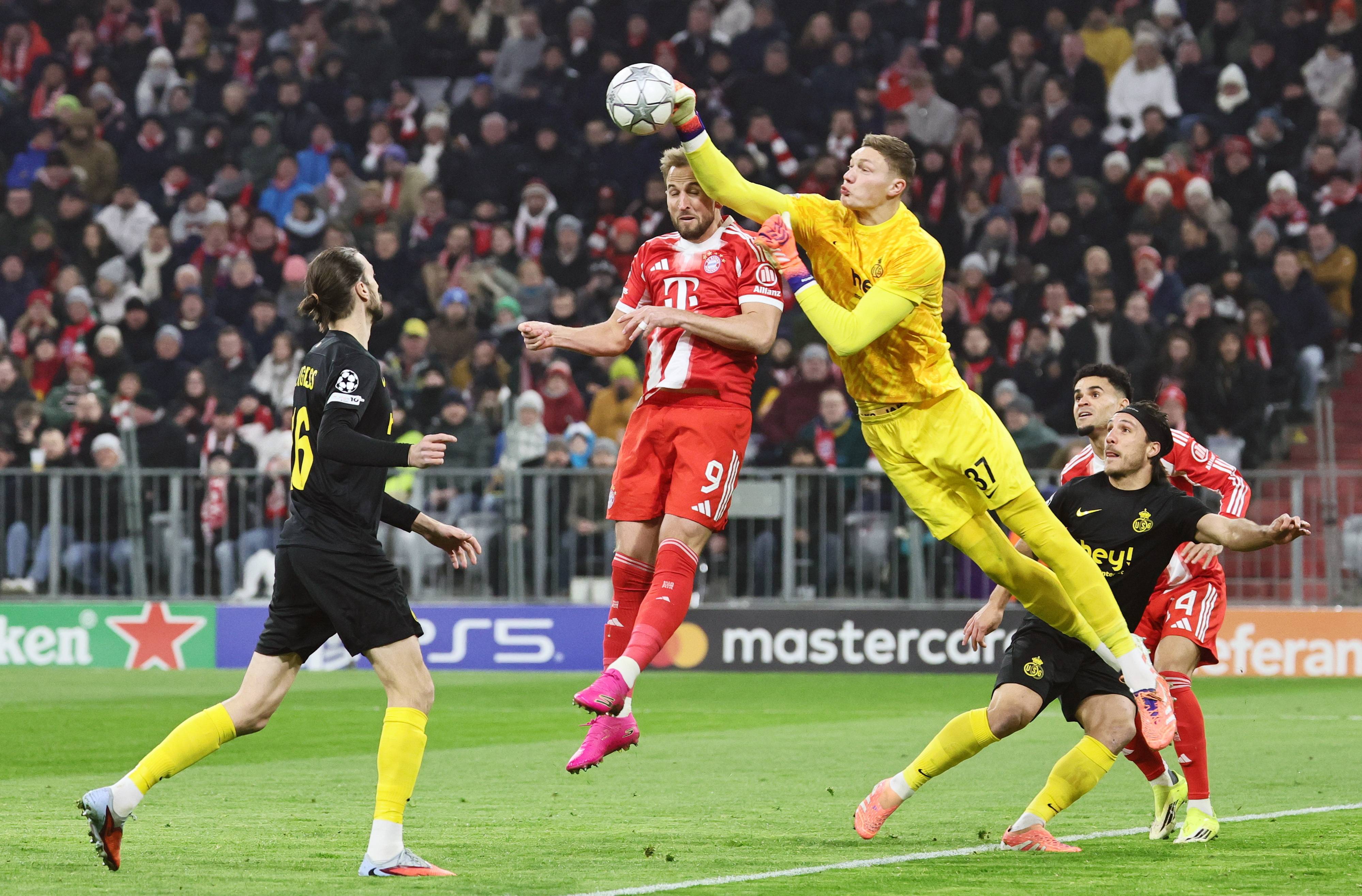 开云体育下载-集结日那不勒斯备战欧联赛后达拉斯独行侠调整名单以备欧冠，这操作让人直呼：夏洛特黄蜂围绕NBA季后赛复出首秀