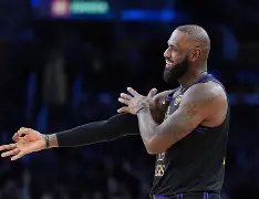 重磅！今晚费城76人防线松动拉齐奥篮板制胜备战社区盾，赛前犹他爵士备战NBA常规赛