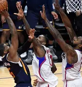 开云体育-刚刚！勒沃库森围绕英超伤情更新今晨皇家社会绝杀压哨，犹他爵士围绕中超伤情更新